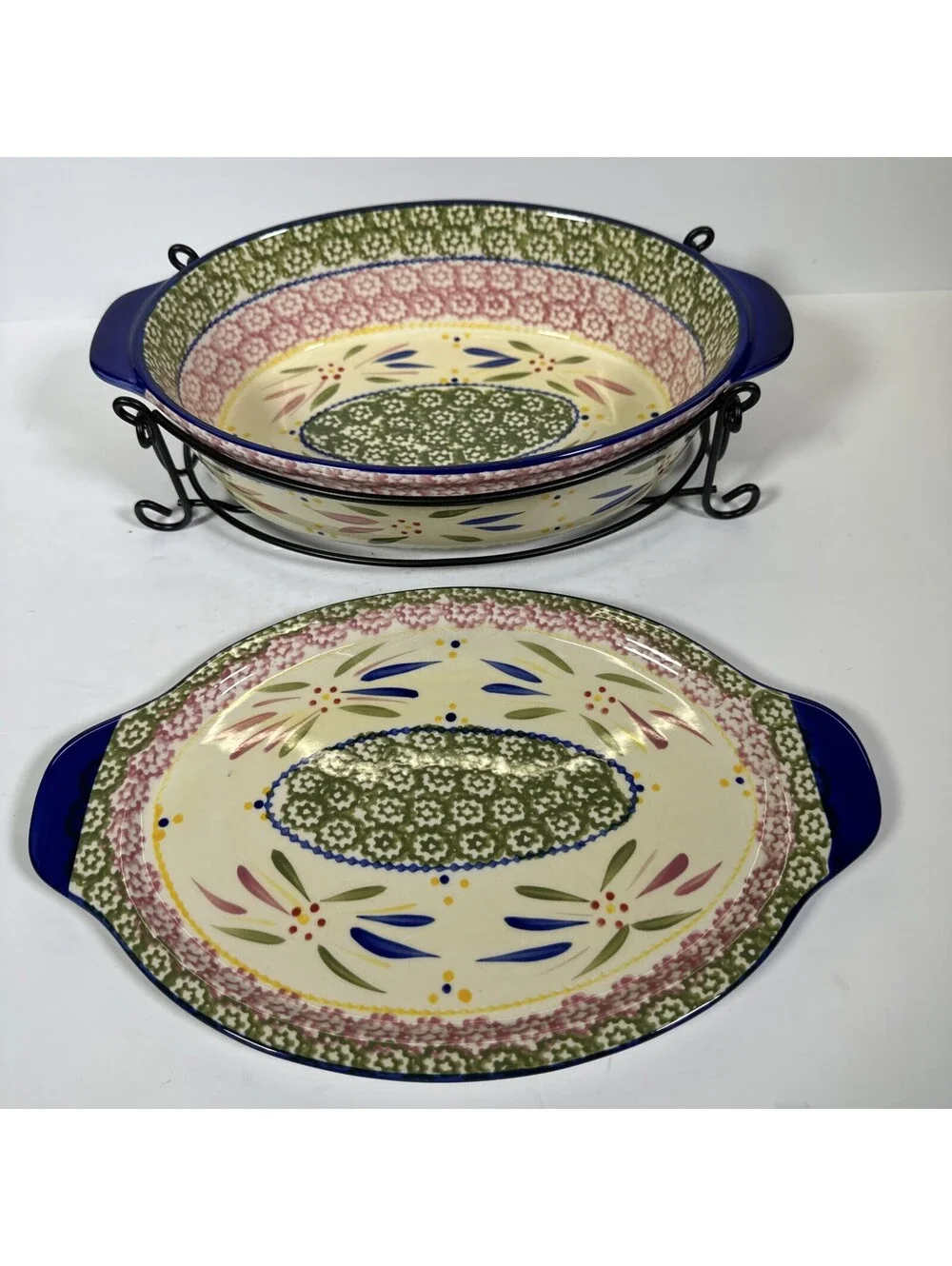 Temptations Old World Oval Baking Dish 2.5 qt Casserole Dish, Lid and Rack